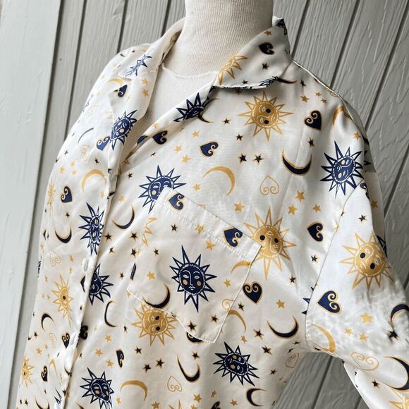 Vintage 90s Kathryn Celestial Sun Moon Print Button-Front Nightshirt Dress - Picture 7 of 11